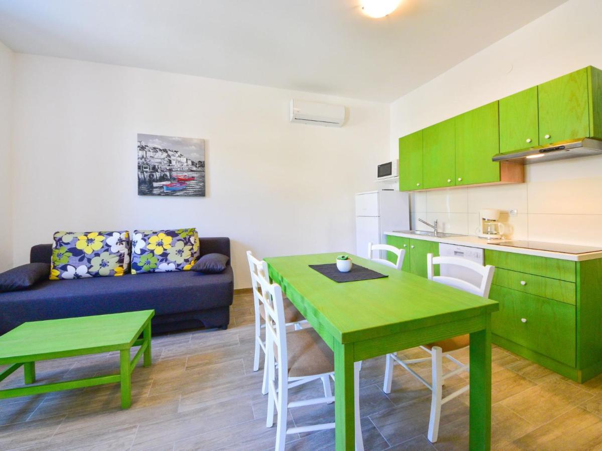 Apartment Val-1 By Interhome *