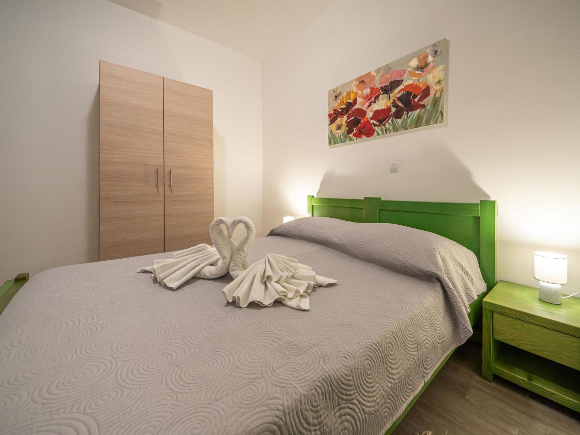 Val-1 By Interhome Apartment *